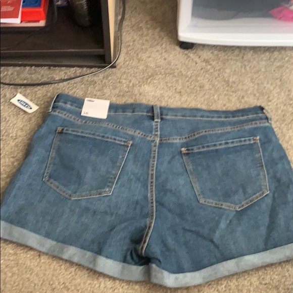 OLD NAVY JEAN SHORTS SIZE 16 - Picture 2 of 2